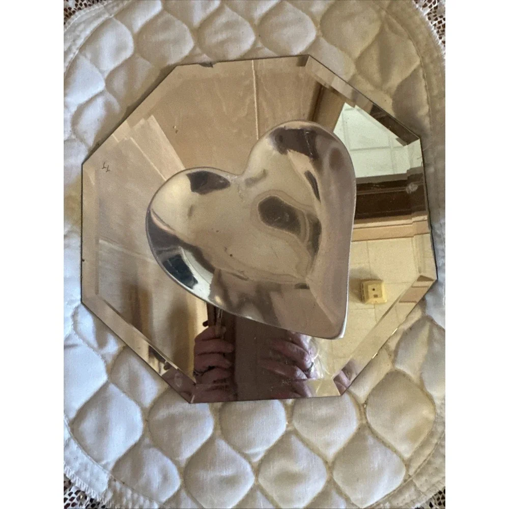 Heart shaped‎ Polished metal Silver trinket Tray Or Candle Holder